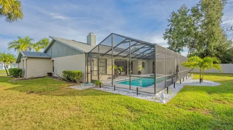 3853 Kingston Boulevard Sarasota FL 34238