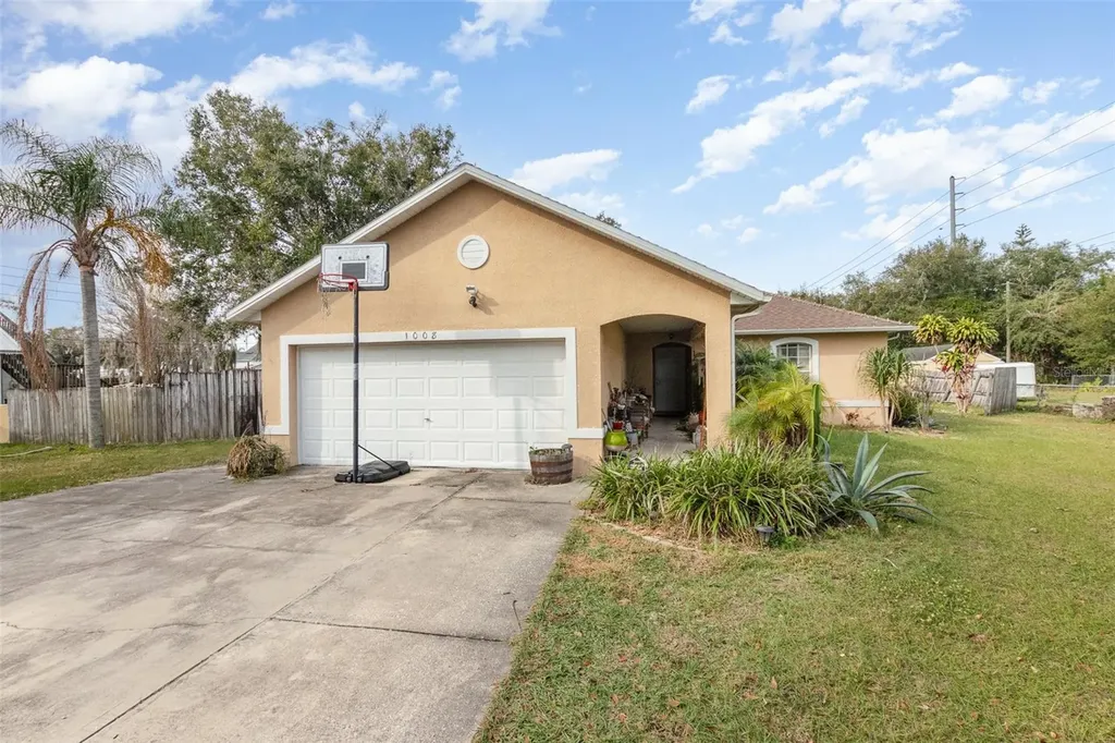 1008 Jersey Avenue Saint Cloud FL 34769
