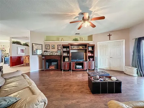 762 Berwick Drive Davenport FL 33897