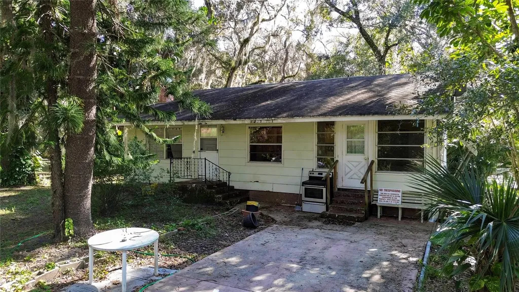 4575 Burkholm Road Mims FL 32754
