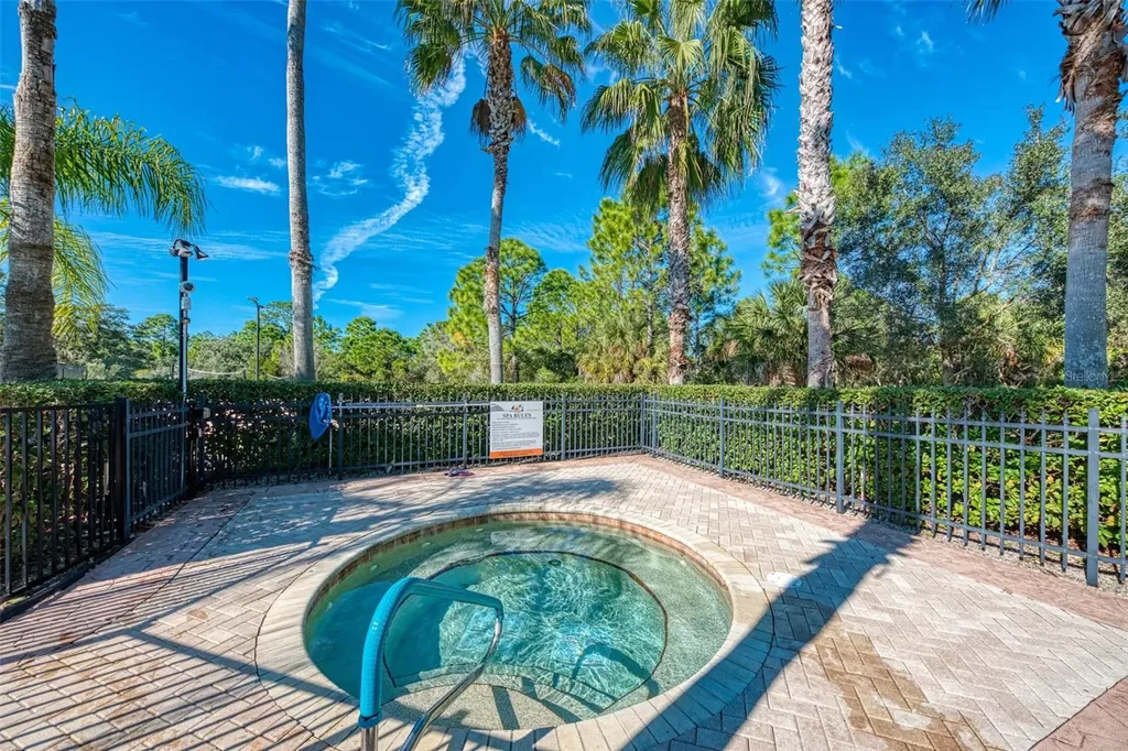 2156 Mesic Hammock Way Venice FL 34292