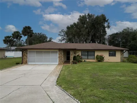 44 SE Chinica Drive Summerfield FL 34491