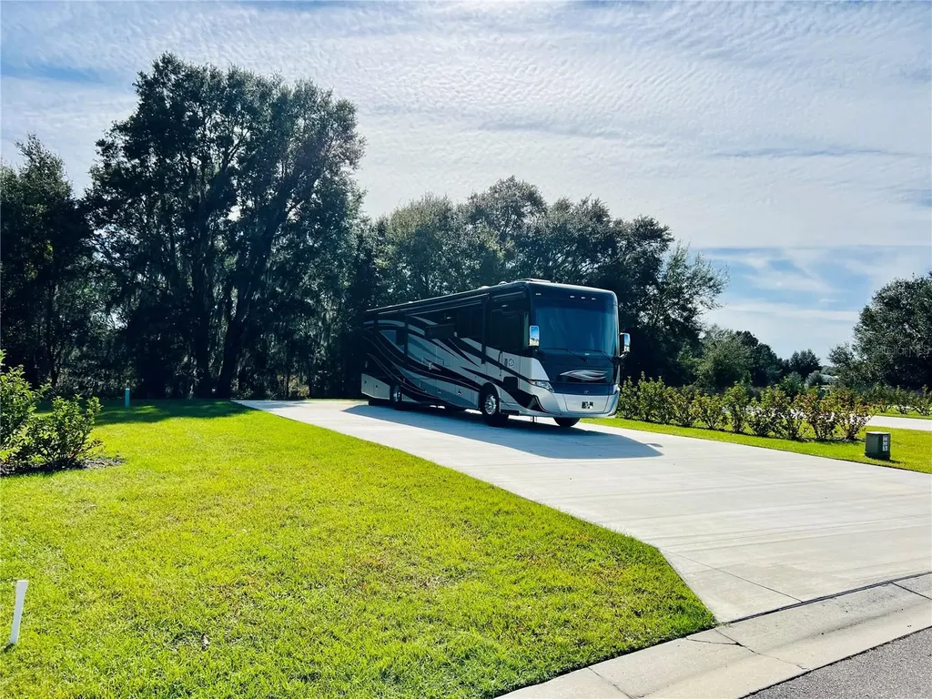 4903 SE 92nd Boulevard Terrace Webster FL 33597