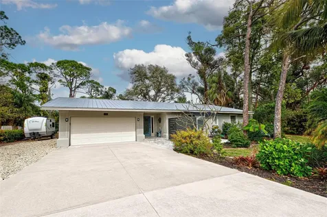 440 Artists Avenue Englewood FL 34223
