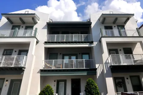 946 Highland Avenue Dunedin FL 34698