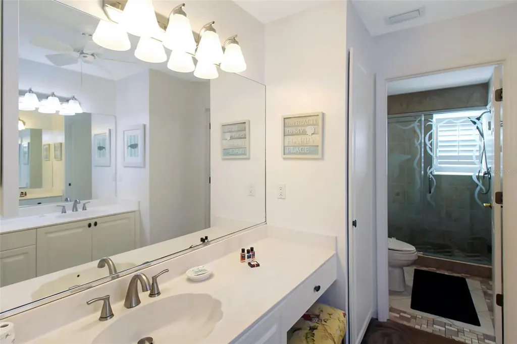 1373 Siesta Bayside Drive Sarasota FL 34242
