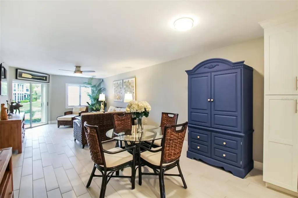 1313 Siesta Bayside Drive Sarasota FL 34242