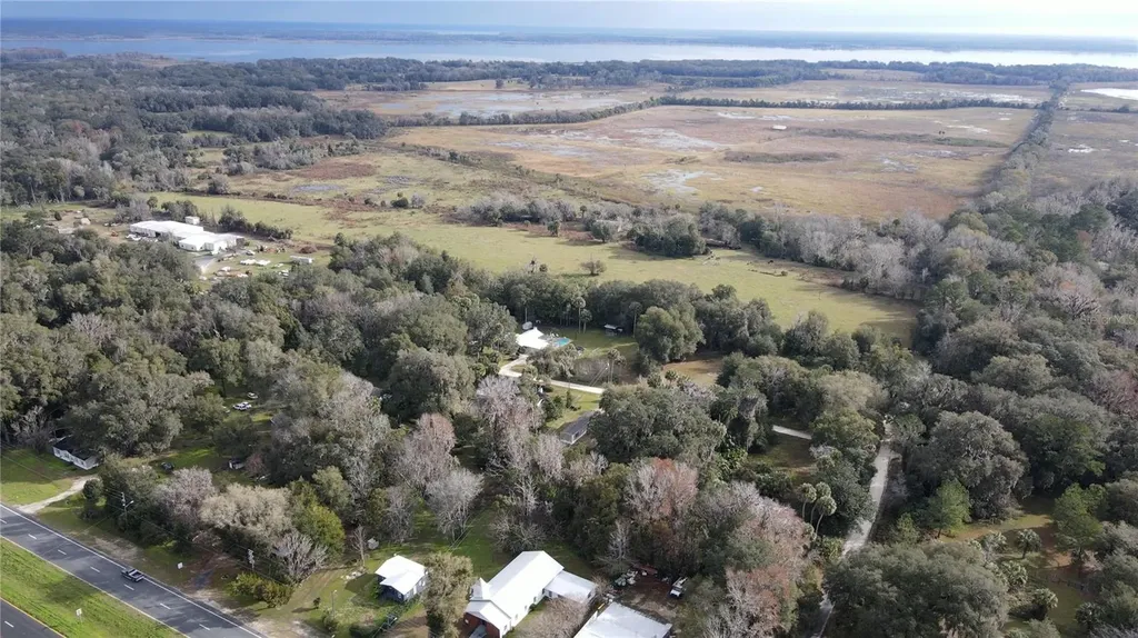 5725 NW 210th Street Micanopy FL 32667