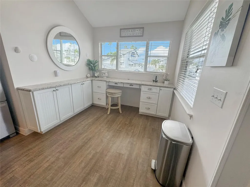 1350 Siesta Bayside Drive Sarasota FL 34242