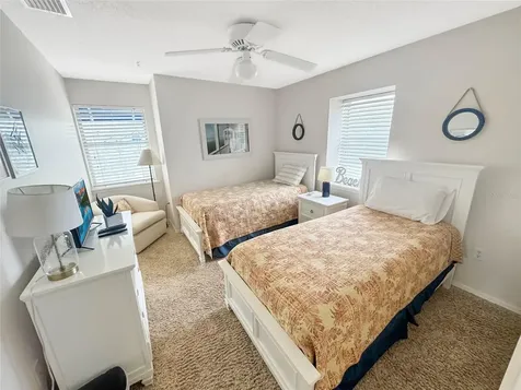 1350 Siesta Bayside Drive Sarasota FL 34242