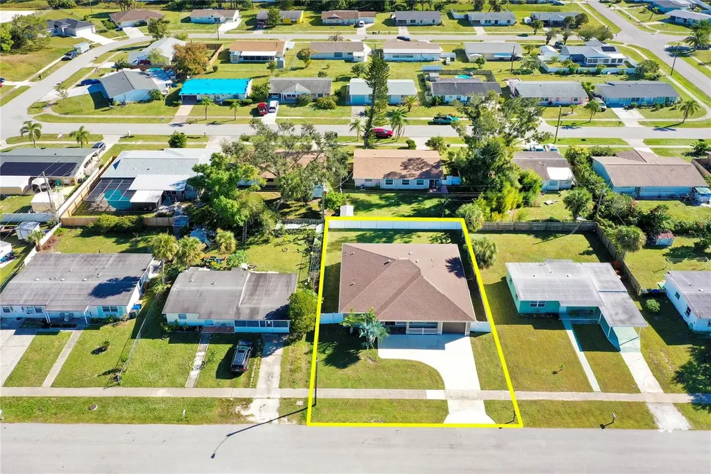 4446 Bayano Street North Port FL 34287