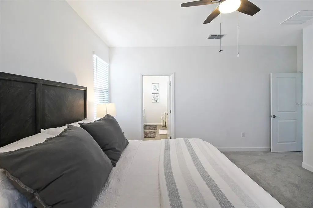 5236 Blue Crush Street Bradenton FL 34211