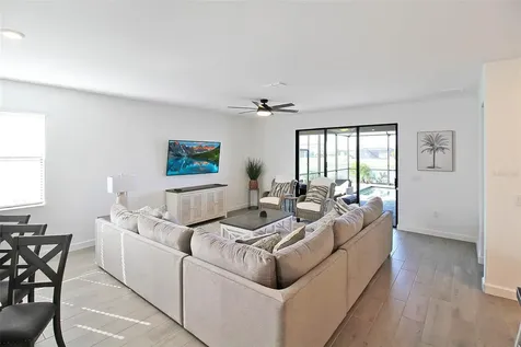 5236 Blue Crush Street Bradenton FL 34211