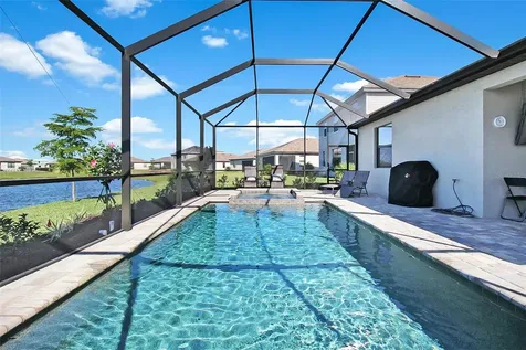 5236 Blue Crush Street Bradenton FL 34211