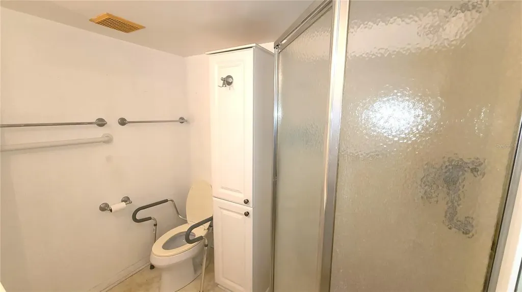 4851 W Gandy Boulevard Tampa FL 33611