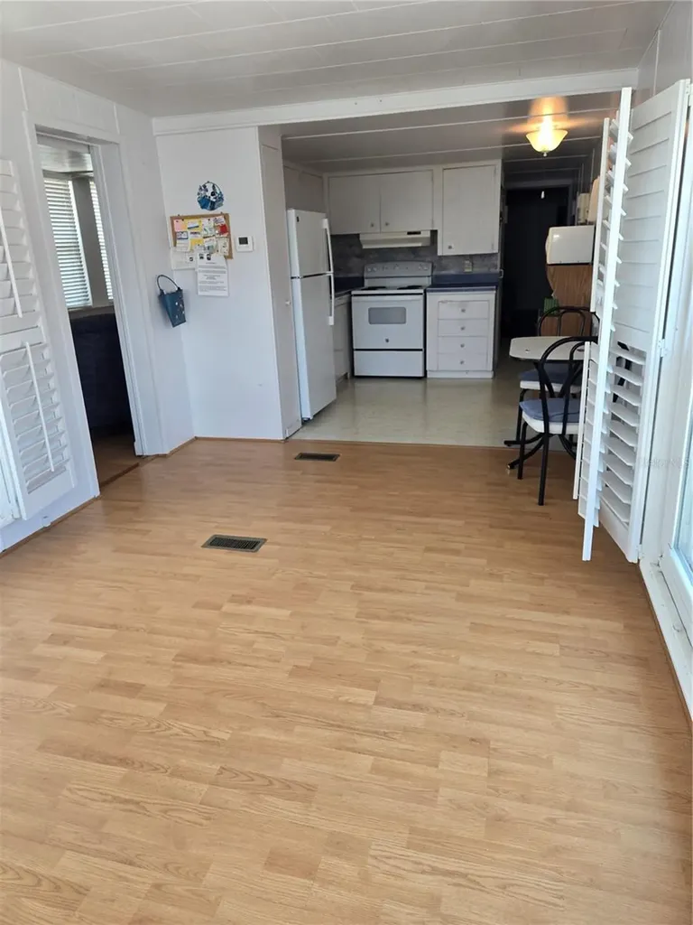 4851 W Gandy Boulevard Tampa FL 33611