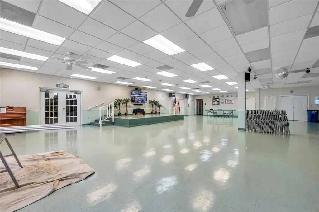 4851 W Gandy Boulevard Tampa FL 33611