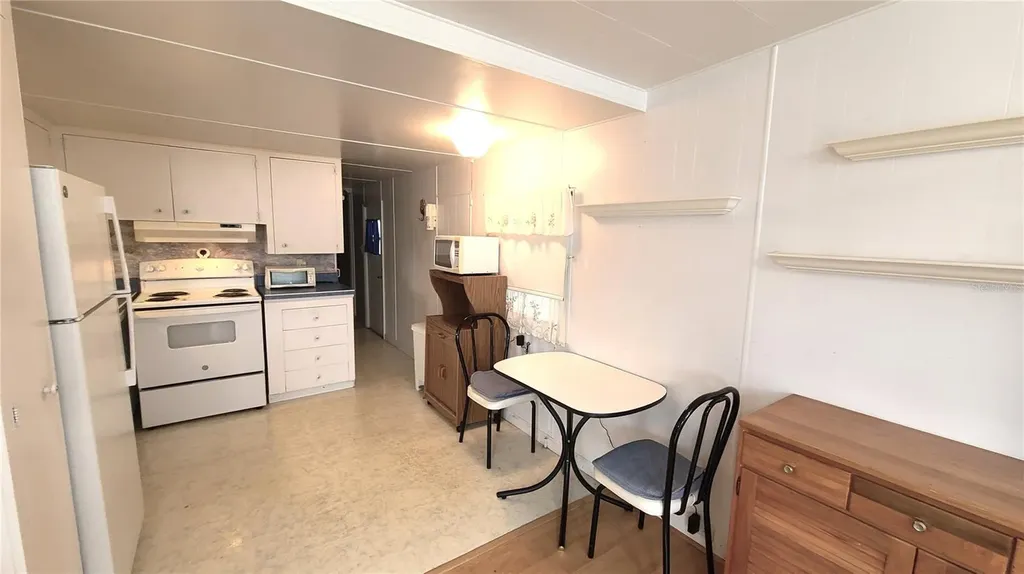4851 W Gandy Boulevard Tampa FL 33611