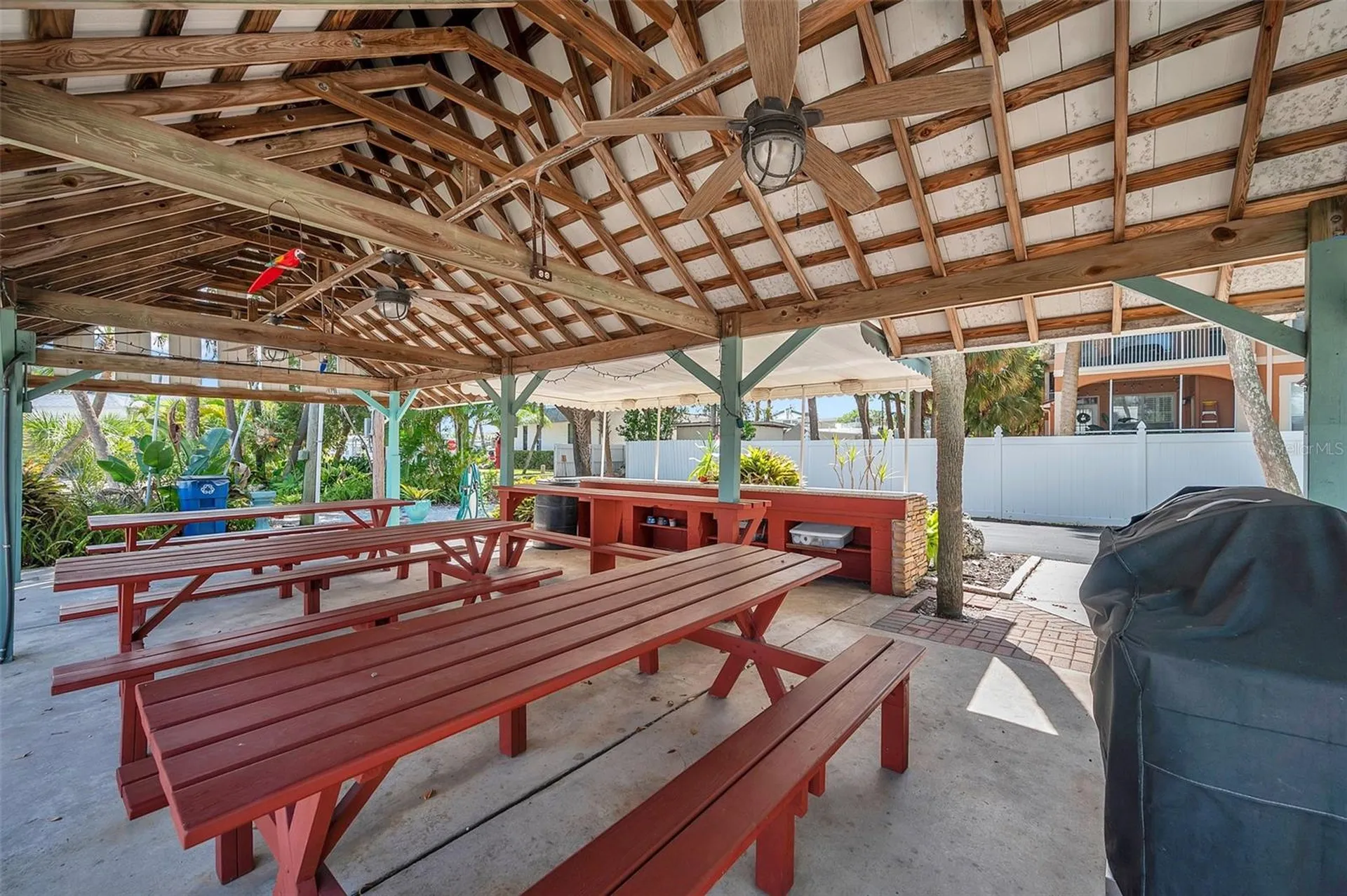 4851 W Gandy Boulevard Tampa FL 33611