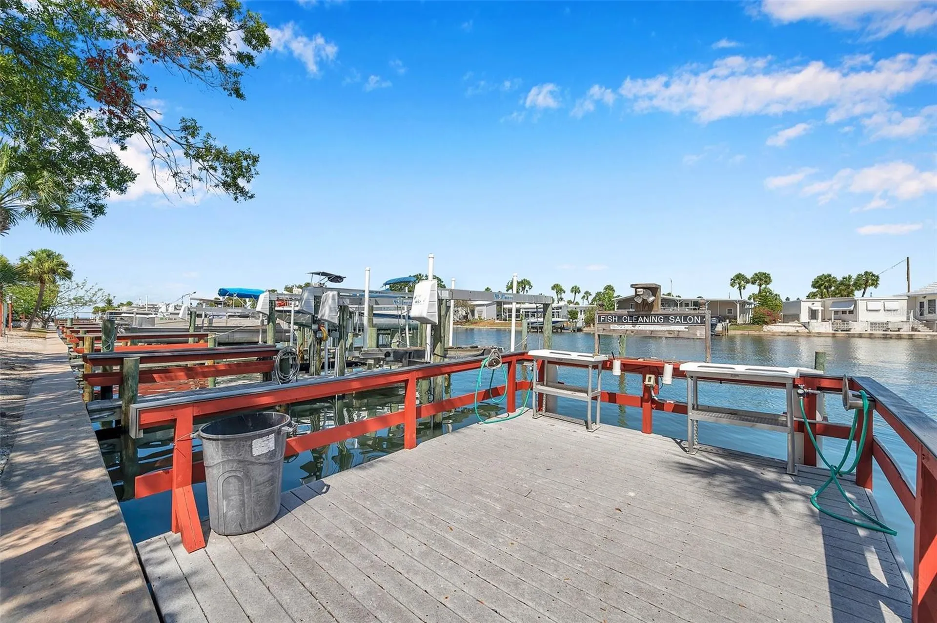 4851 W Gandy Boulevard Tampa FL 33611