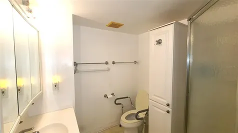 4851 W Gandy Boulevard Tampa FL 33611