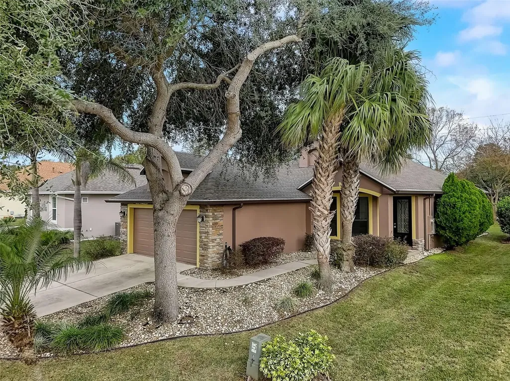 8056 Bridgeport Bay Circle Mount Dora FL 32757