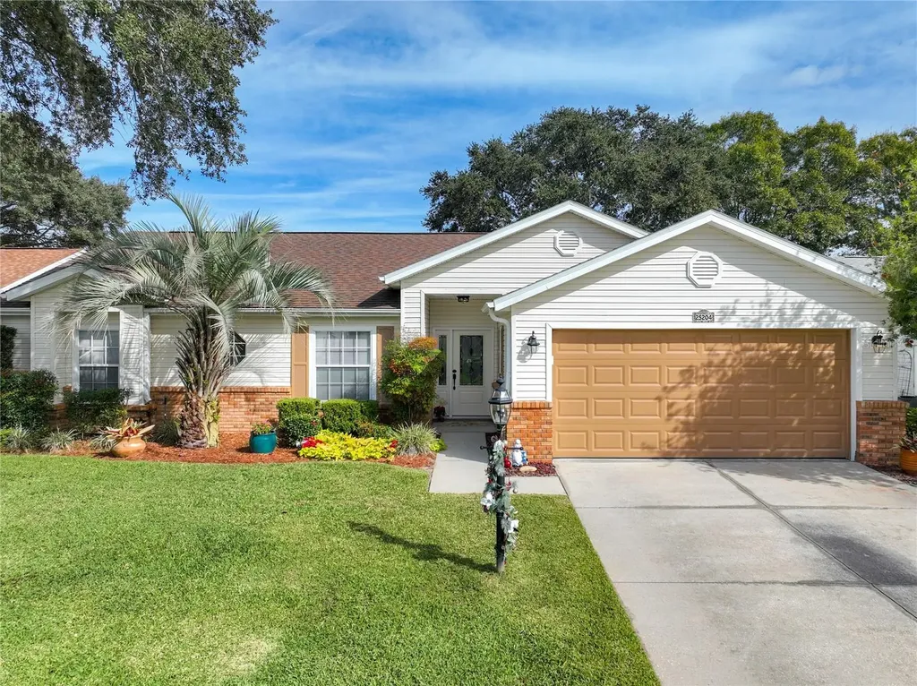 25204 River Crest Drive Leesburg FL 34748