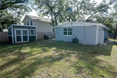 2920 Lindell Avenue Tampa FL 33610