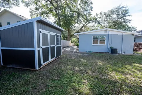 2920 Lindell Avenue Tampa FL 33610