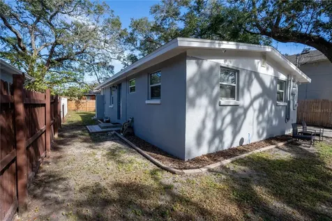 2920 Lindell Avenue Tampa FL 33610