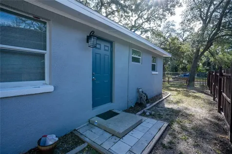 2920 Lindell Avenue Tampa FL 33610