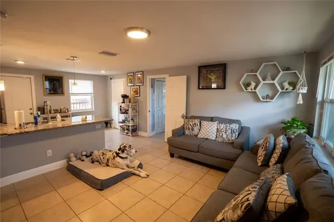 2920 Lindell Avenue Tampa FL 33610