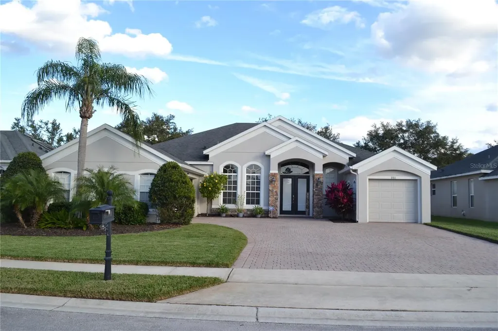 990 Patrician Place Oviedo FL 32766