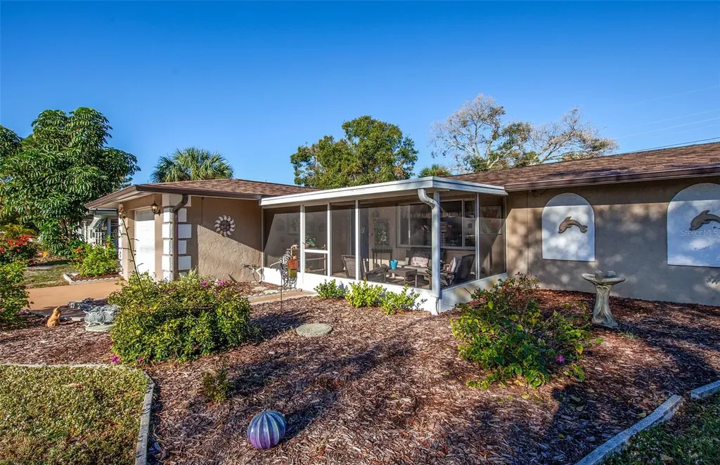 280 W Seminole Drive Venice FL 34293