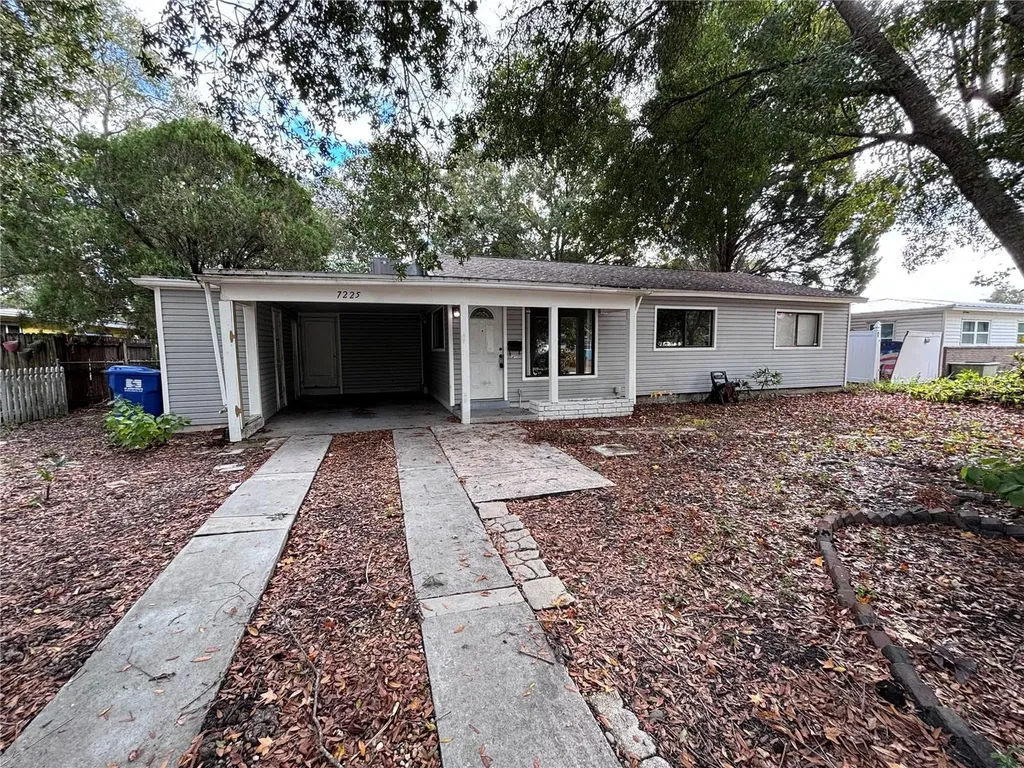 7225 15th Street N St Petersburg FL 33702