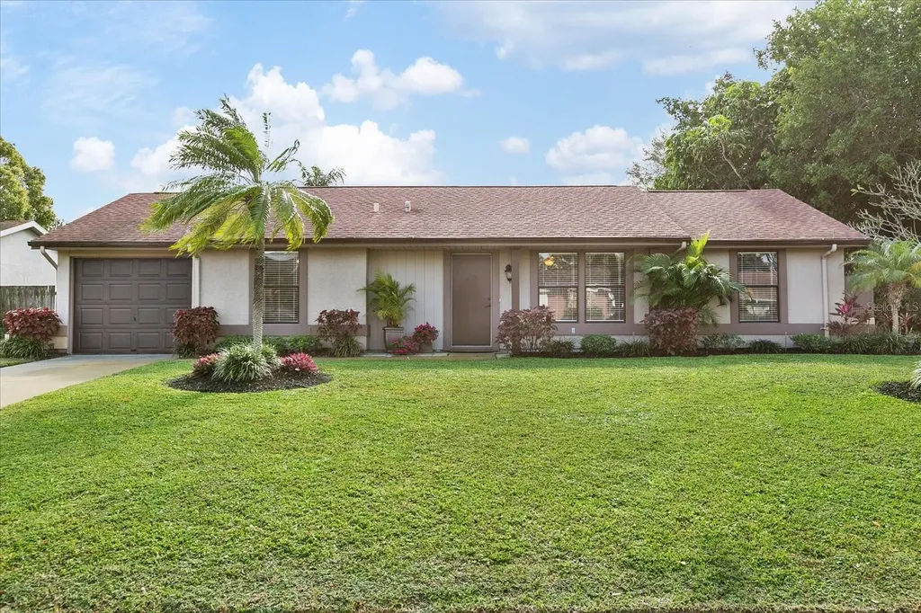 6507 34th Avenue W Bradenton FL 34209