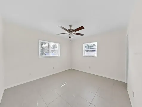 1750 Montana Avenue NE St Petersburg FL 33703