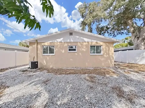 1750 Montana Avenue NE St Petersburg FL 33703