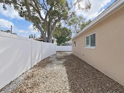 1750 Montana Avenue NE St Petersburg FL 33703