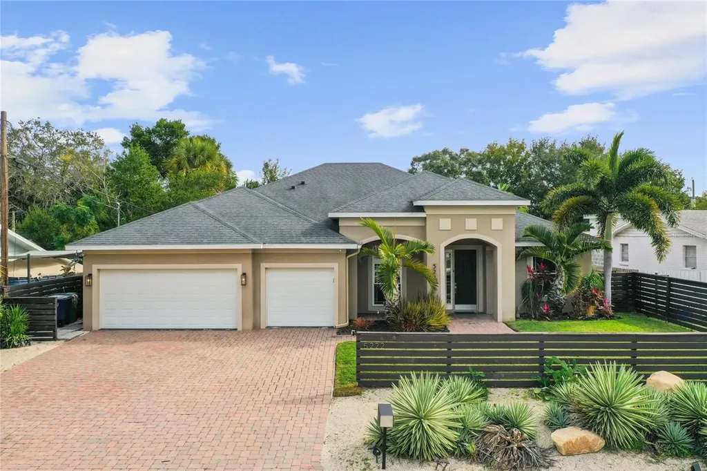 5222 S Sheridan Road Tampa FL 33611