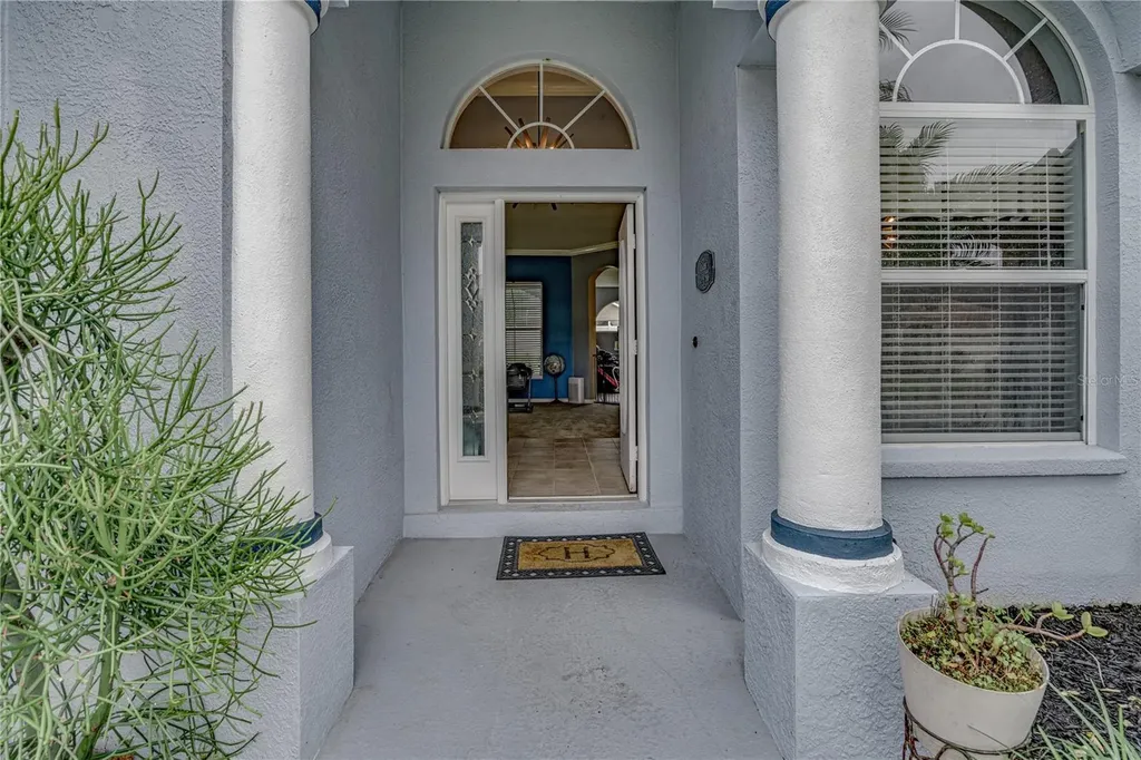 5124 Coopers Hawk Court Valrico FL 33596