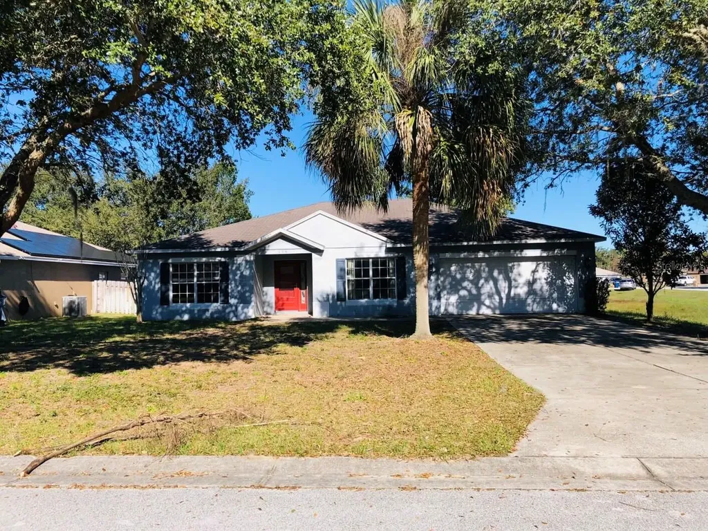 119 Lake Catherine Circle Groveland FL 34736