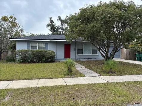 125 S Marydell Avenue Deland FL 32720