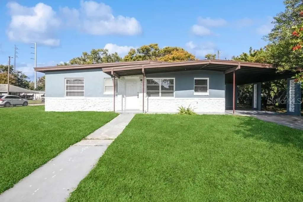 7001 Alvina Way Orlando FL 32822