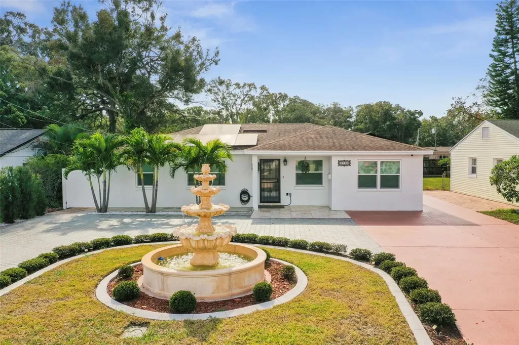 2720 W Louisiana Avenue Tampa FL 33614