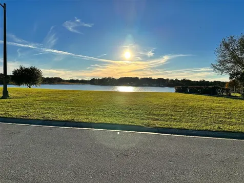 528 Meandering Way Polk City FL 33868