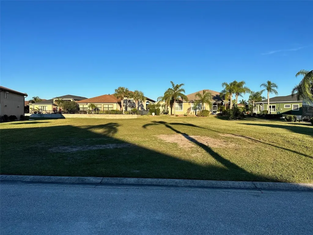 505 Meandering Way Polk City FL 33868