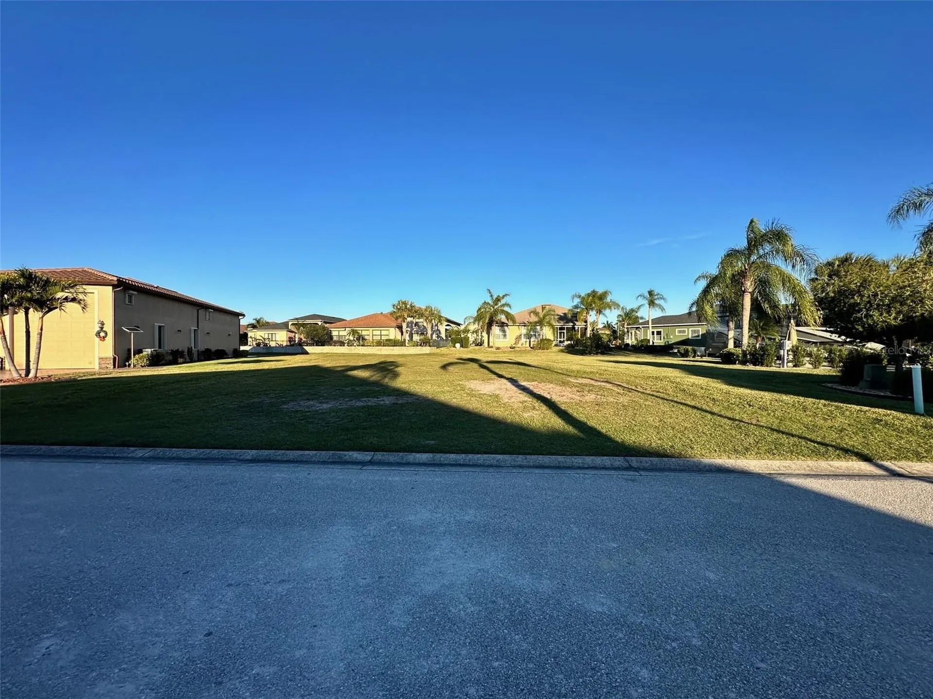505 Meandering Way Polk City FL 33868