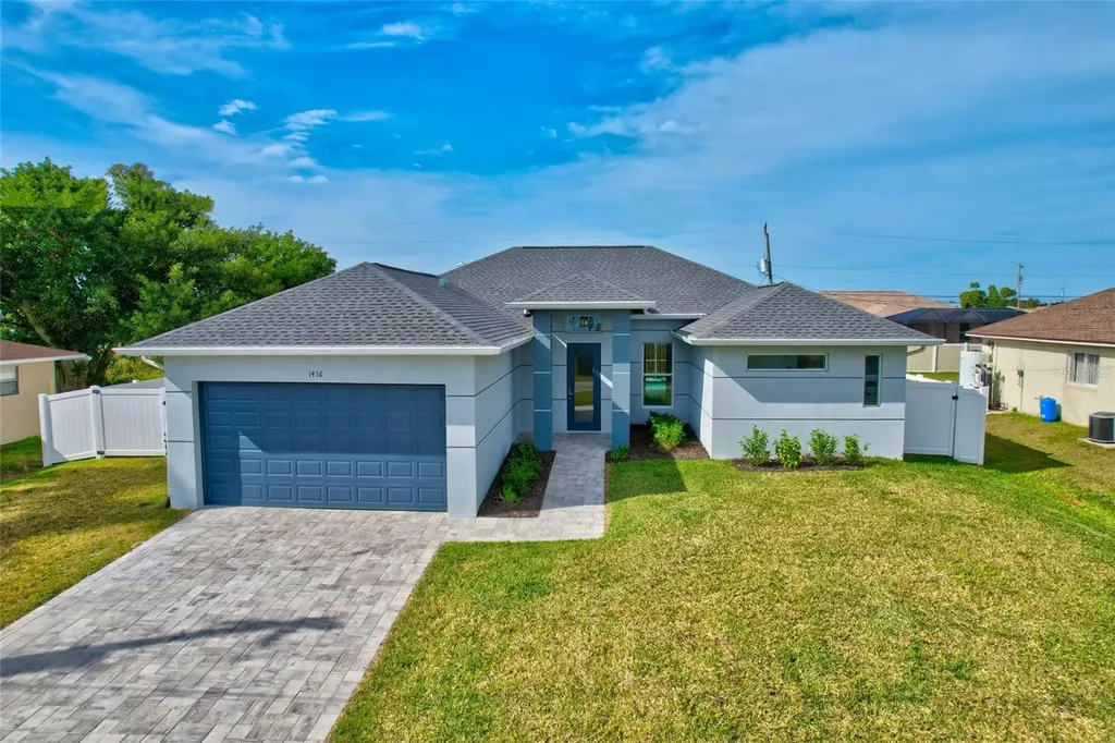 1416 NE 9th Place Cape Coral FL 33909