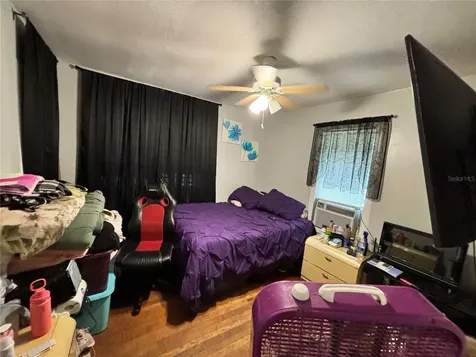 1621 Indiana Street Orlando FL 32805
